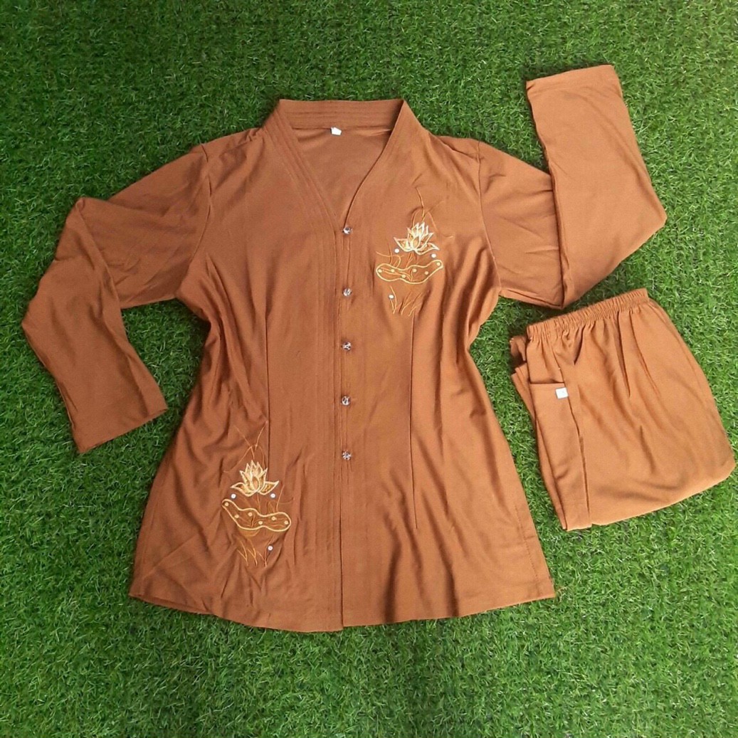 Bà lai tim nút nhựa thun (nâu)